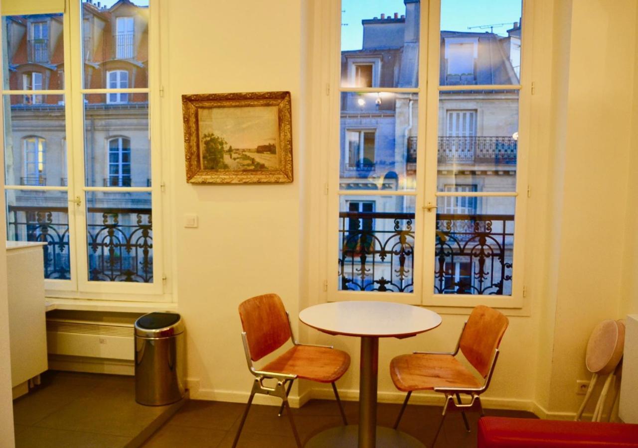 Innocents Apt Paris Exterior photo